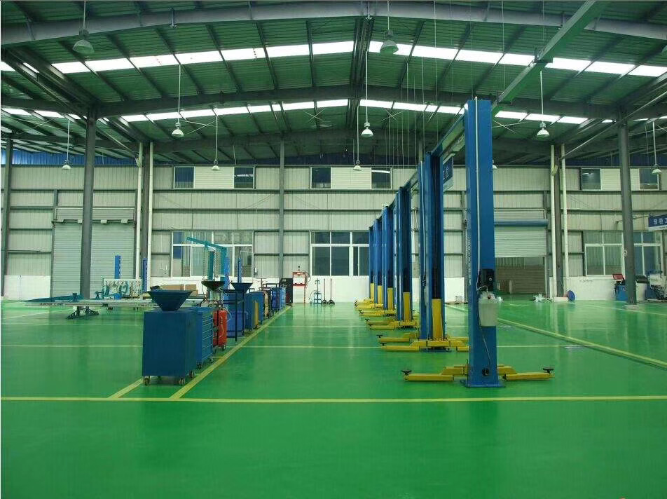 張家港車(chē)間一環(huán)氧砂漿平涂